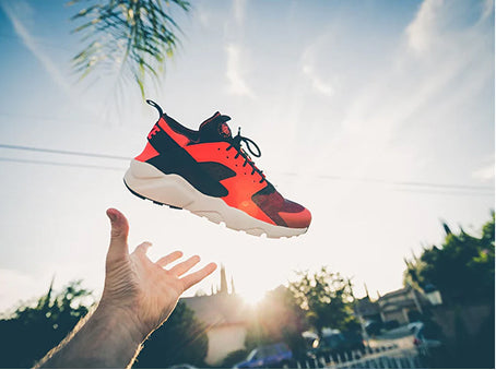 How to choose the right pair of shoes?